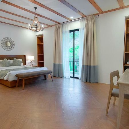 Thunderbird Resorts - Rizal Binangonan Kültér fotó