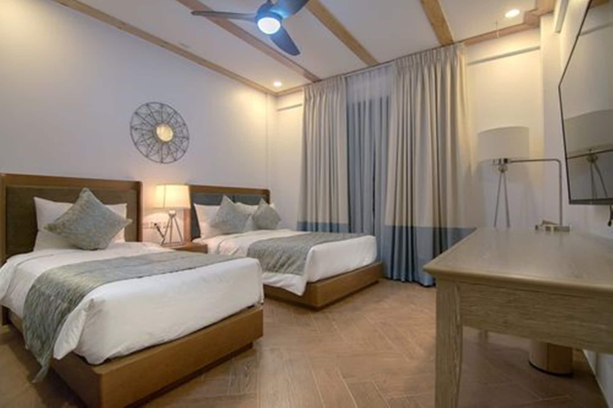 Thunderbird Resorts - Rizal Binangonan Kültér fotó